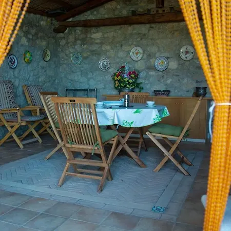 Casa Tipica Vista Mozzafiato Posada (Sardinia)