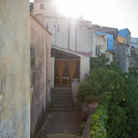 Apartamento Casa Tipica Vista Mozzafiato Posada (Sardinia)