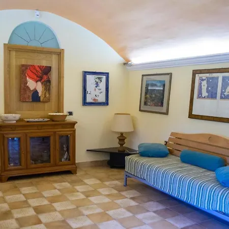 Casa Tipica Vista Mozzafiato Posada (Sardinia)